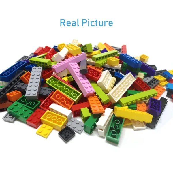 60pcs DIY Building Blocks Thin Figure Bricks 2x4 Dots Educational Creative Size Compatible With 3020 Plastic Toys for Children - Image 3