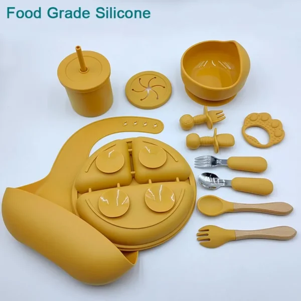 11Pcs Silicone Feeding Sets For Baby Personalized Name Children's Tableware Suction Cup Plates Bowl Spoon Feeding Cups BPA Free - Image 4