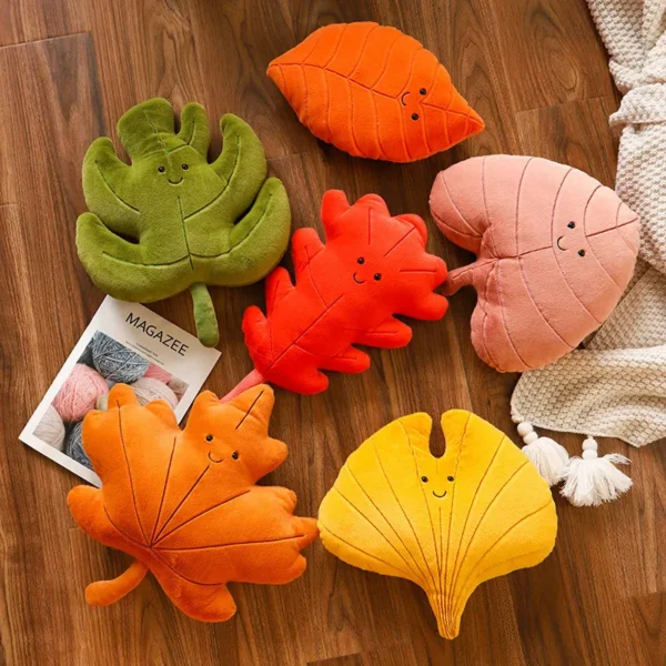 Creative Simulation Leaves Plush Hug Pillow Cartoon Maple Leaves Soft Stuffed Plant Soft Plushies Kids Toys for Girls Home Decor - Image 2