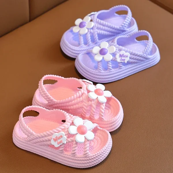 2024 New Children's Slippers Summer Girls and Boys Bathroom Home Anti slip Beach Shoes Soft Soled Baby Sandals - Image 4
