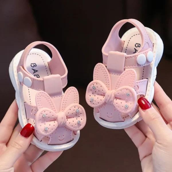 New Summer Aged 0-3 Cute Bow Rhinestone Baby Shoes For Girls Non-Slip Soft-Soled Children Toddler Kids Sandals With Covered Toes